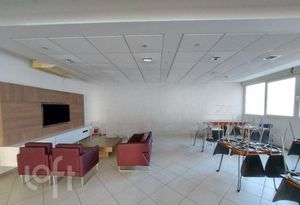 Image 29 - 831781