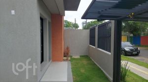 Image 39 - 831786