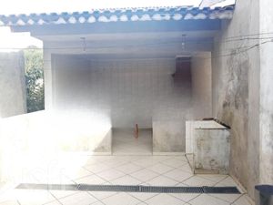 Image 11 - 831860