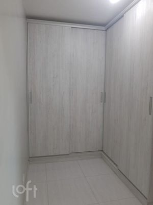Image 32 - 831861
