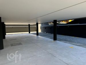 Image 8 - 831883