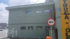 Image 6 - 831928