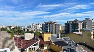 Image 61 - 832033