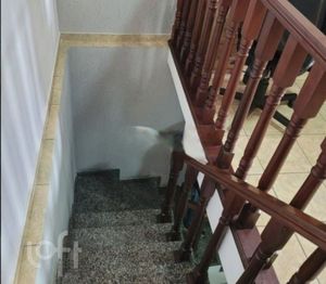 Image 3 - 832118