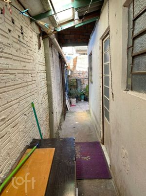 Image 10 - 832208