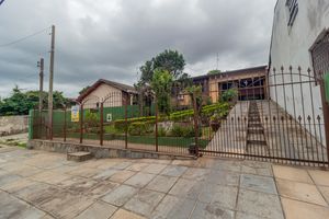 Image 38 - 832244
