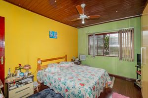 Image 14 - 832244
