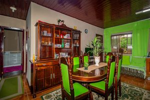 Image 7 - 832244