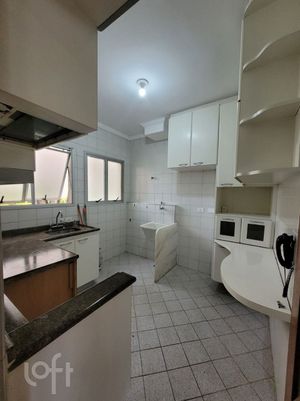 Image 3 - 832290