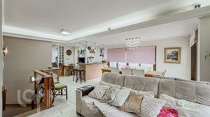 Image 36 - 832301