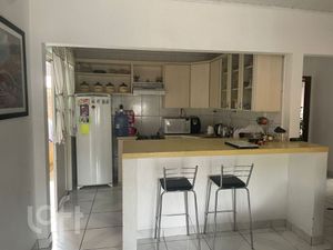 Image 0 - 832652