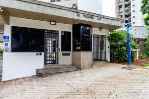 Image 57 - 832687