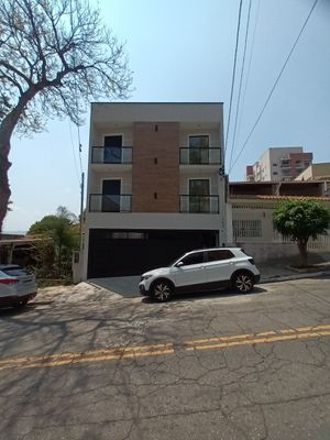 Image 9 - 832738
