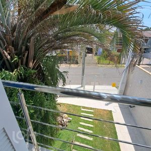 Image 8 - 832747