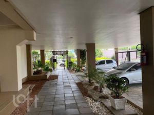 Image 19 - 832761