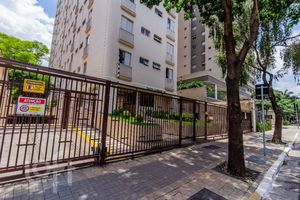 Image 19 - 832778