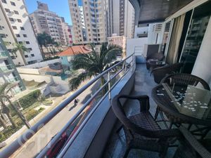 Image 39 - 832843