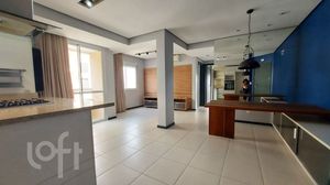 Image 3 - 832852