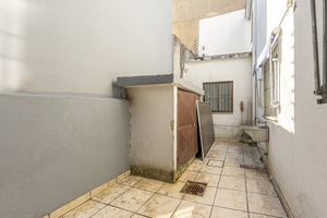 Image 26 - 832905