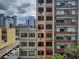 Image 16 - 833080