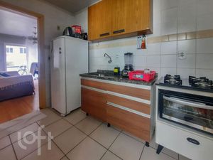 Image 8 - 833080