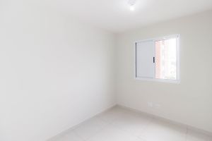 Image 10 - 833099