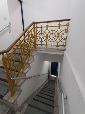 Image 4 - 833122