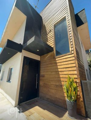 Image 8 - 833305