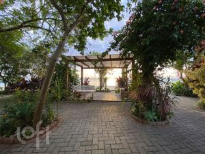 Image 70 - 833389