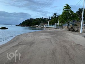 Image 74 - 833389