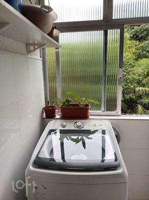 Image 9 - 833459