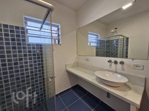Image 8 - 833504