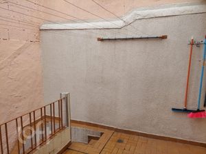 Image 17 - 833523