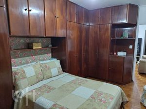 Image 6 - 833523