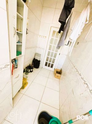 Image 4 - 833562