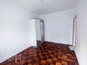 Image 17 - 833562