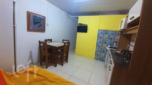Image 13 - 833572