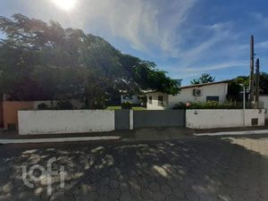 Image 28 - 833572