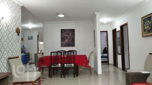 Image 6 - 833590