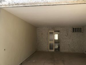 Image 8 - 833608