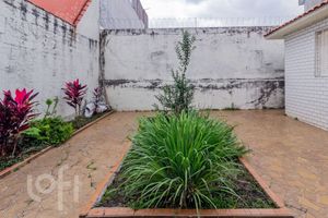 Image 33 - 833617