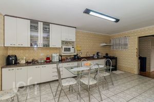 Image 18 - 833617