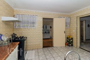 Image 20 - 833617