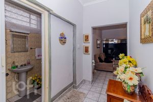 Image 13 - 833617