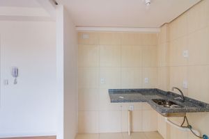 Image 20 - 833652