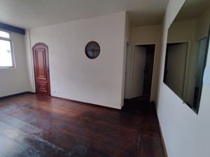 Image 2 - 833718