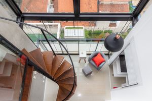 Image 15 - 833725