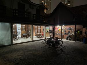 Image 8 - 833736