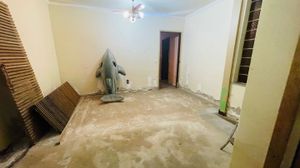 Image 19 - 833744