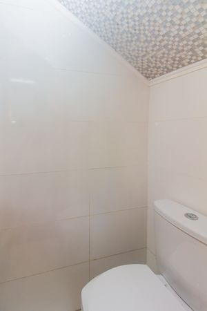 Image 7 - 833750